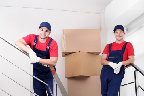 Man and Van Southfields team preparing for a move